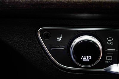 2024 Audi Q5 45 S line Premium quattro