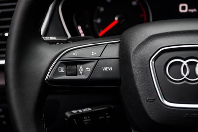 2024 Audi Q5 45 S line Premium quattro
