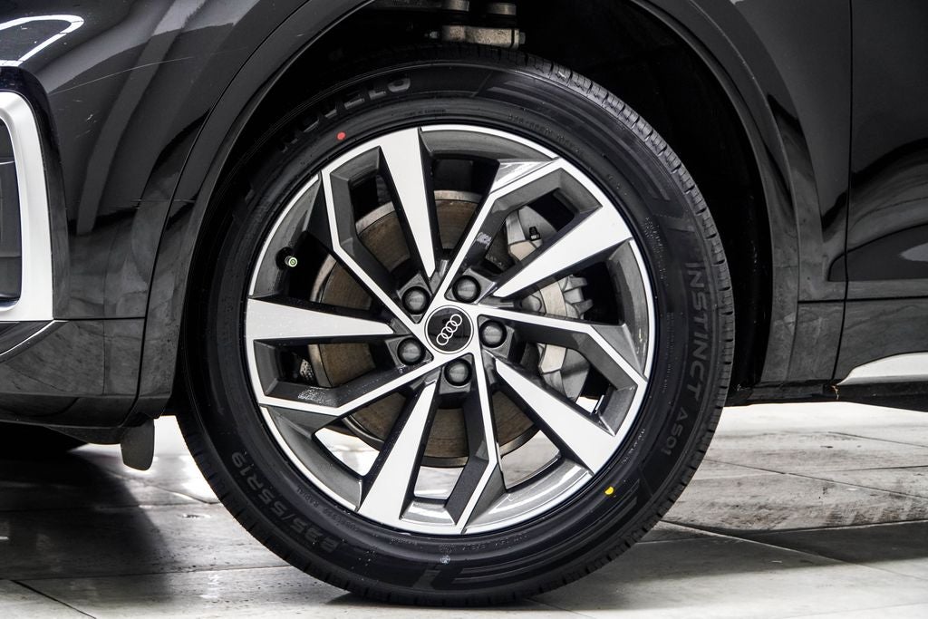 2024 Audi Q5 45 S line Premium quattro