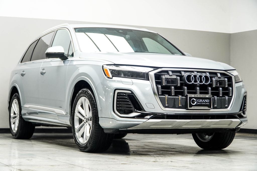 2025 Audi Q7 55 Premium Plus quattro