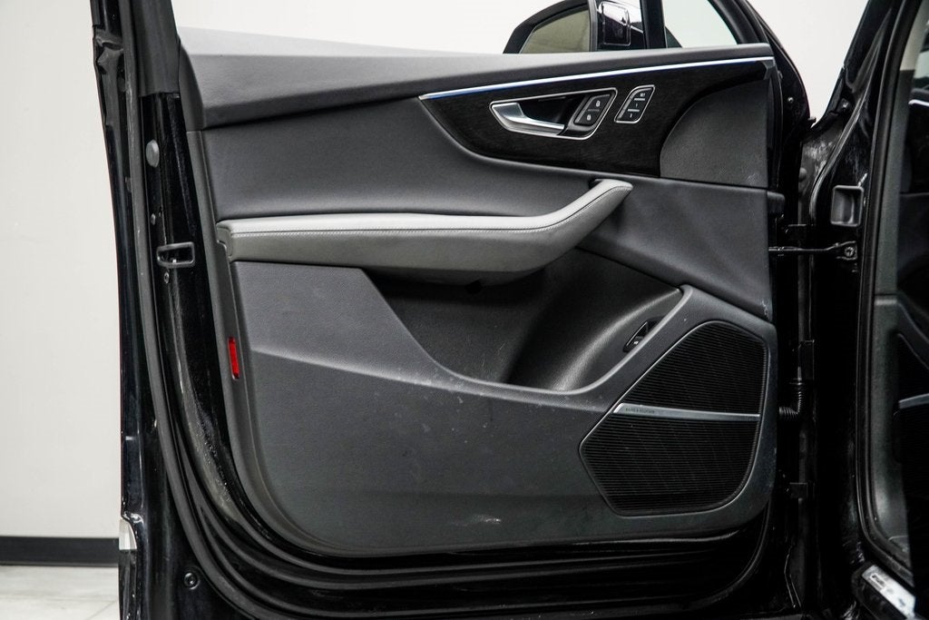 2025 Audi Q7 55 Premium Plus quattro