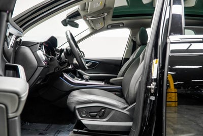 2025 Audi Q7 55 Premium Plus quattro