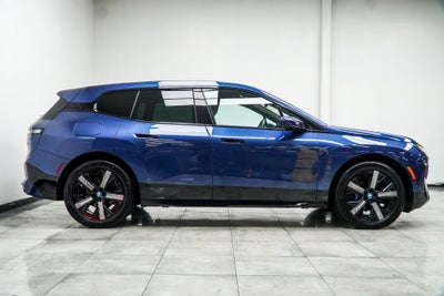 2025 BMW iX xDrive50