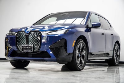 2025 BMW iX xDrive50