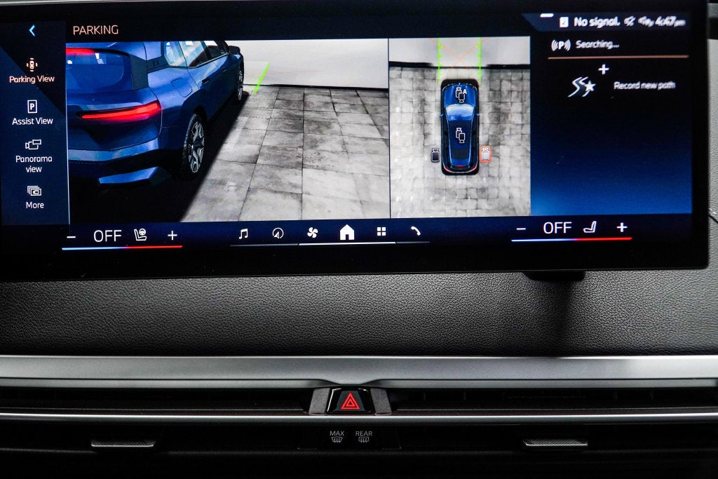 2025 BMW iX xDrive50