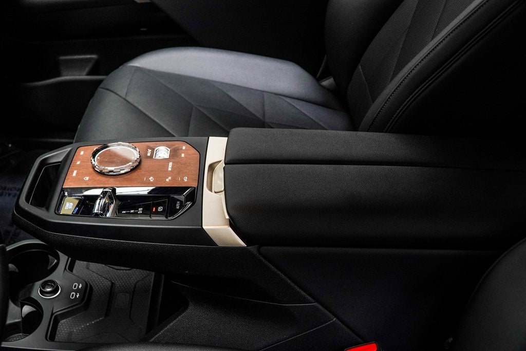 2022 BMW iX xDrive50