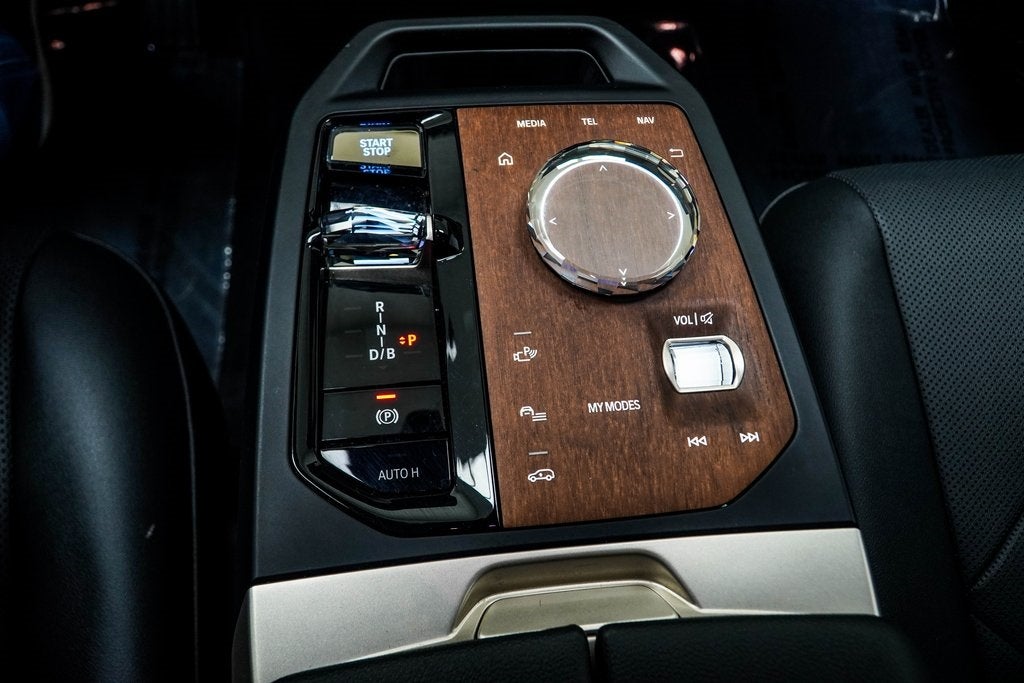 2022 BMW iX xDrive50