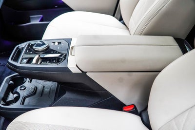 2024 BMW iX xDrive50