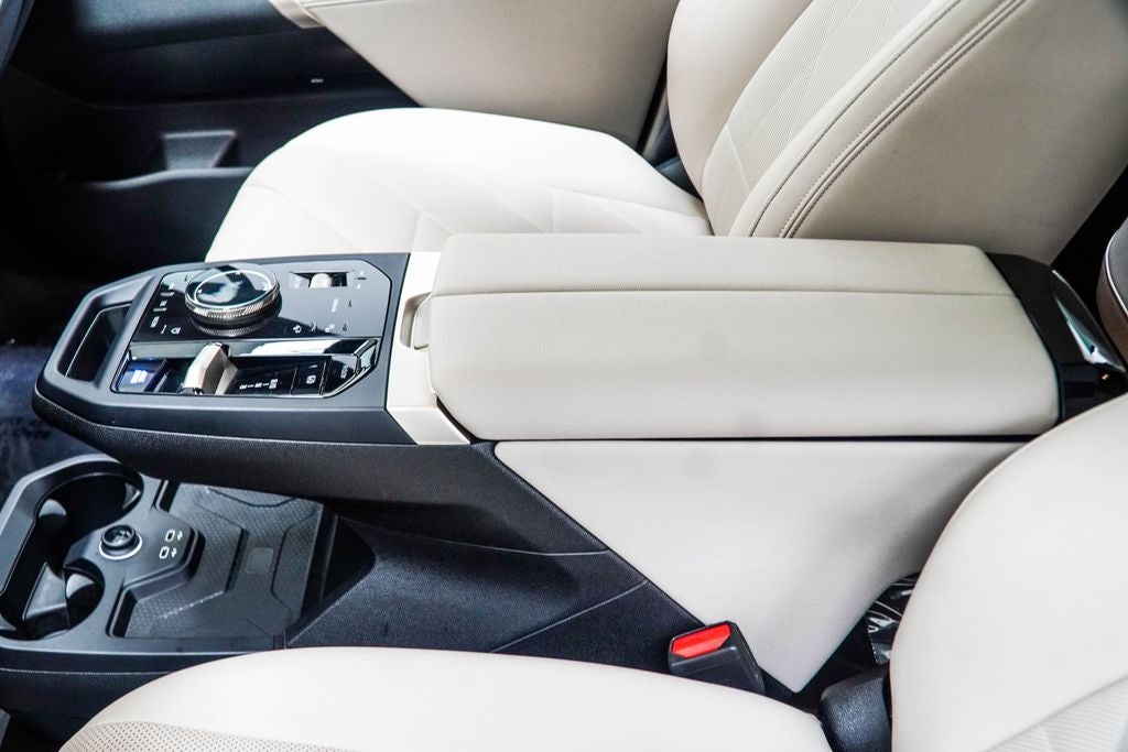 2024 BMW iX xDrive50