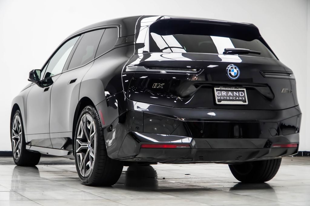 2023 BMW iX M60