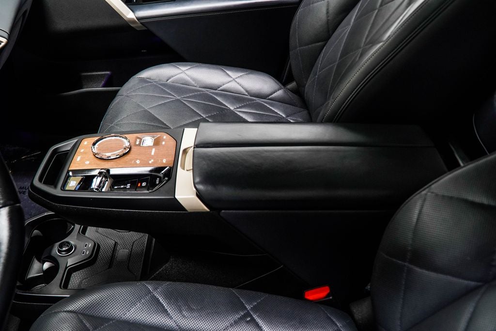 2023 BMW iX M60