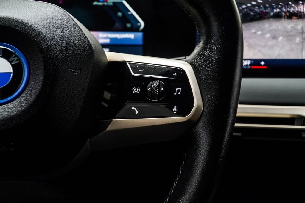 2023 BMW iX M60