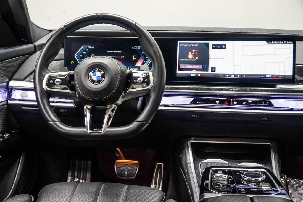 2025 BMW 7 Series 740i