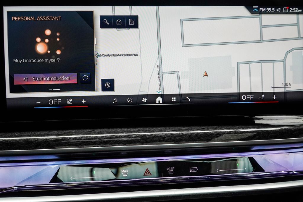 2025 BMW 7 Series 740i