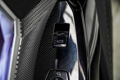 2025 BMW 7 Series 740i