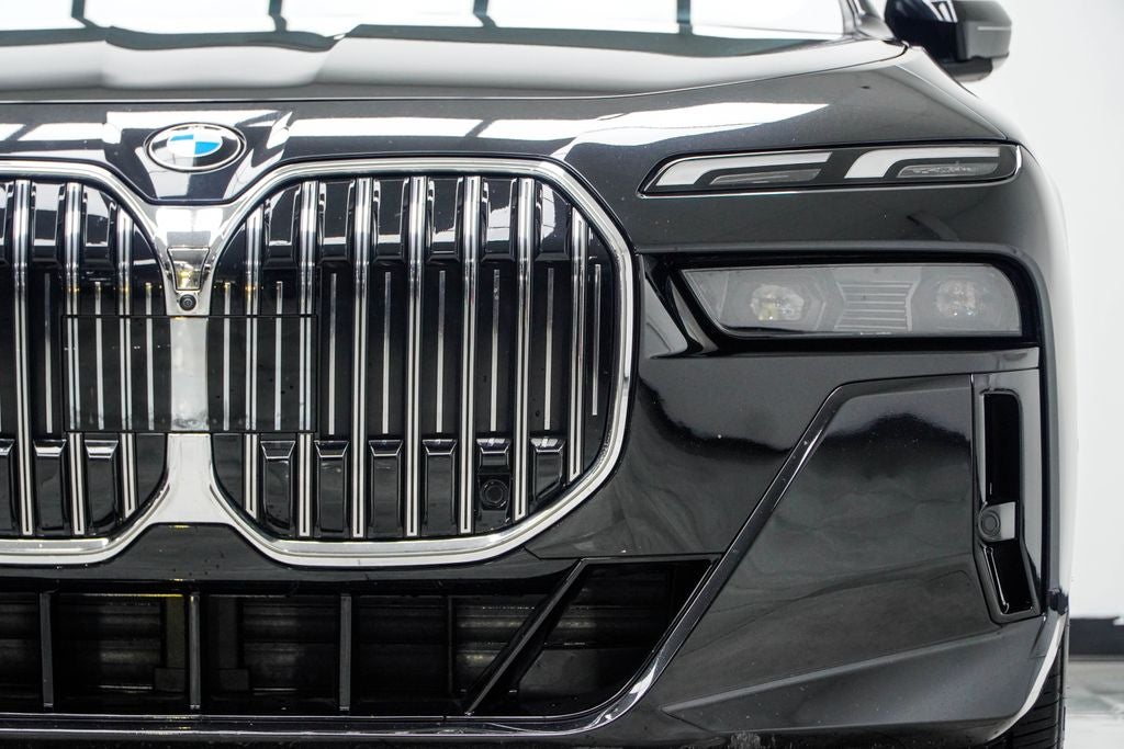 2024 BMW 7 Series 740i