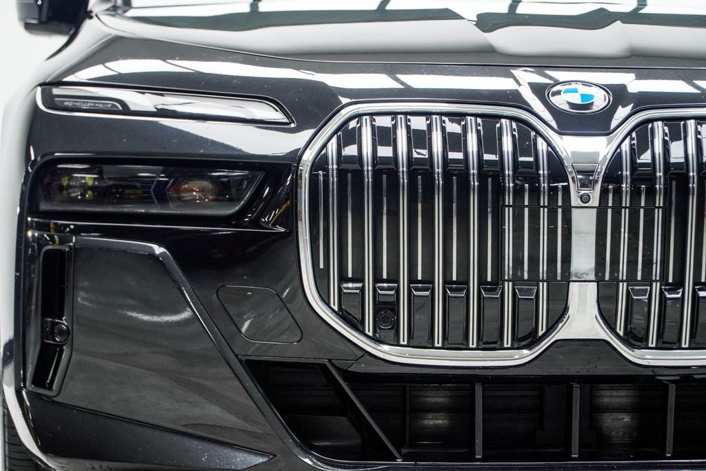 2024 BMW 7 Series 740i