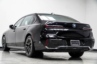 2024 BMW 7 Series 740i