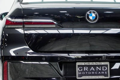 2024 BMW 7 Series 740i