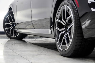 2024 BMW 7 Series 740i