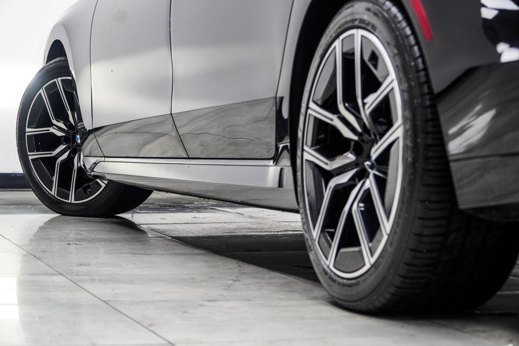 2024 BMW 7 Series 740i