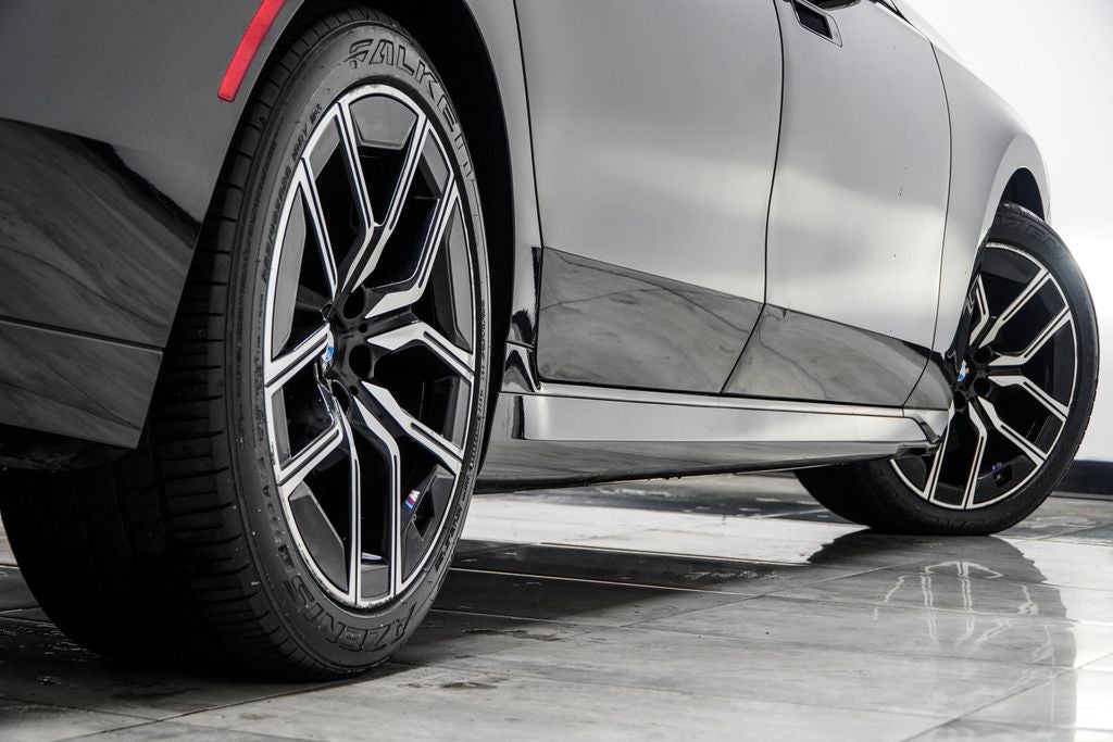 2024 BMW 7 Series 740i