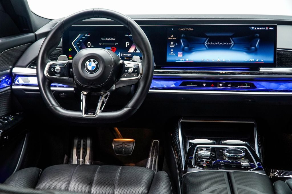 2024 BMW 7 Series 740i