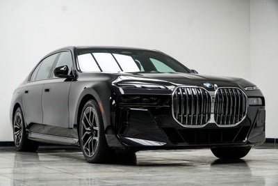 2024 BMW 7 Series 740i