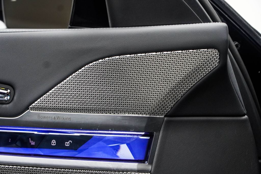 2024 BMW 7 Series 740i