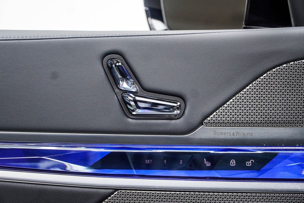 2024 BMW 7 Series 740i