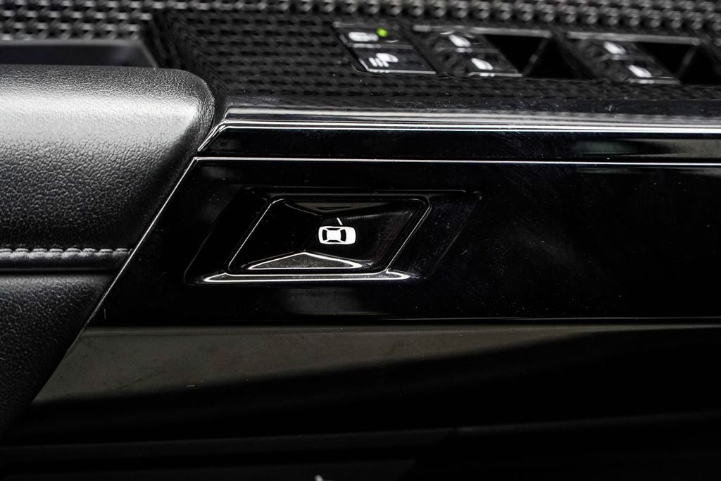 2024 BMW 7 Series 740i