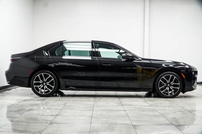 2024 BMW 7 Series 740i