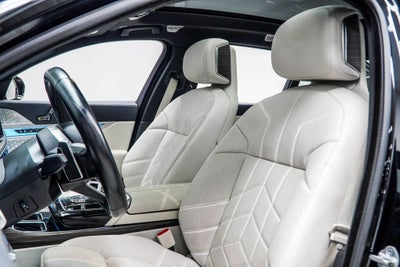 2023 BMW 7 Series 760i xDrive