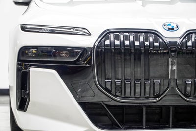 2025 BMW 7 Series 750e xDrive