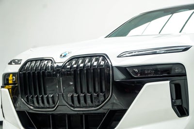 2025 BMW 7 Series 750e xDrive