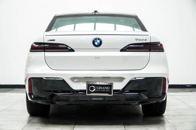 2025 BMW 7 Series 750e xDrive
