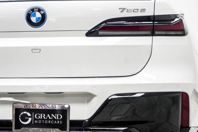 2025 BMW 7 Series 750e xDrive
