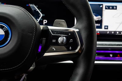 2025 BMW 7 Series 750e xDrive