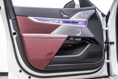 2025 BMW 7 Series 750e xDrive