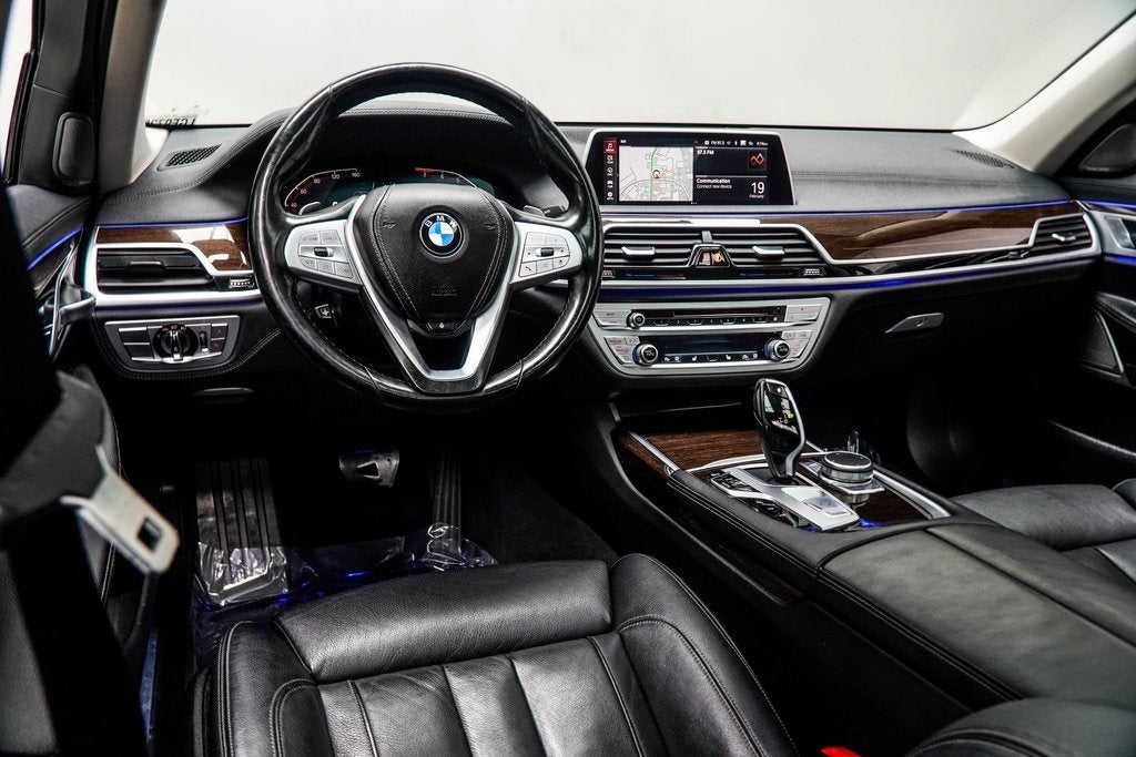2020 BMW 7 Series 740i xDrive