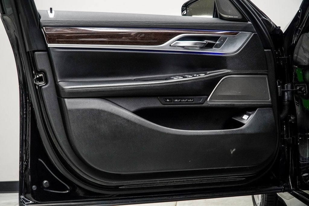 2020 BMW 7 Series 740i xDrive