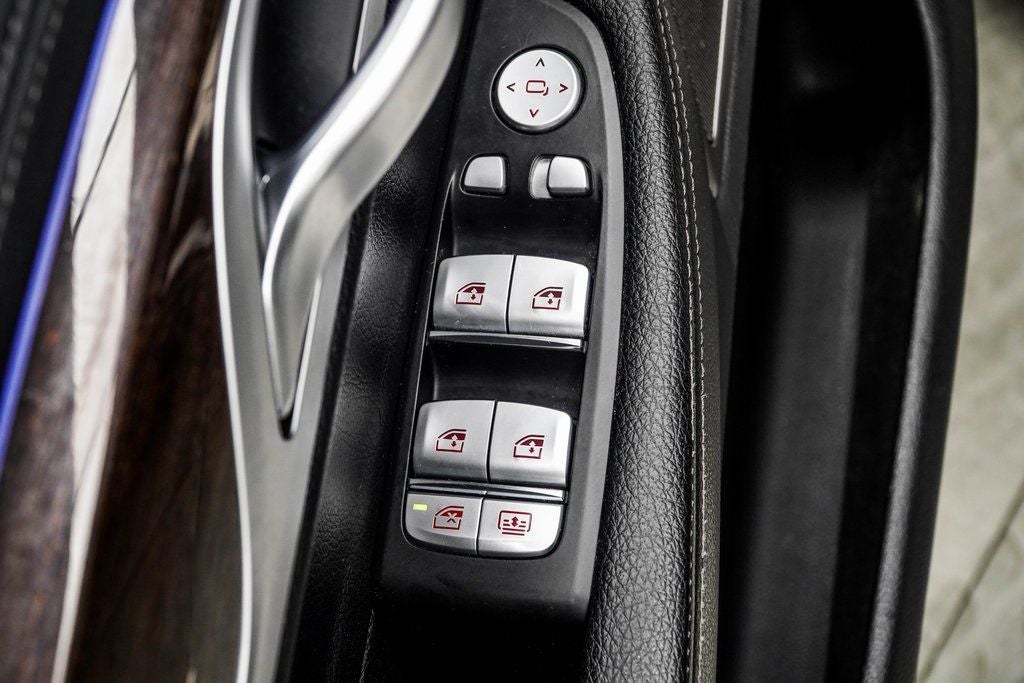 2020 BMW 7 Series 740i xDrive