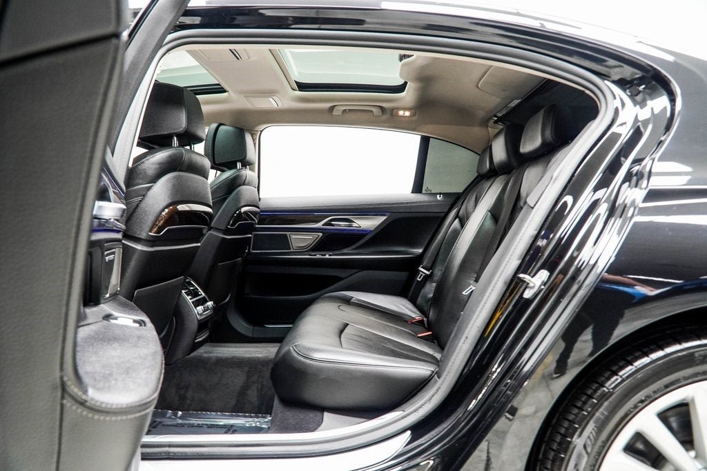 2020 BMW 7 Series 740i xDrive