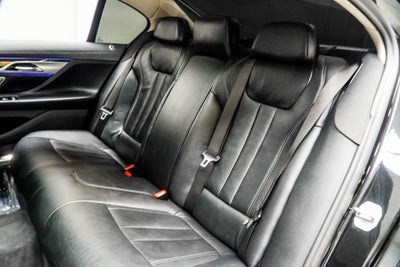 2020 BMW 7 Series 740i xDrive