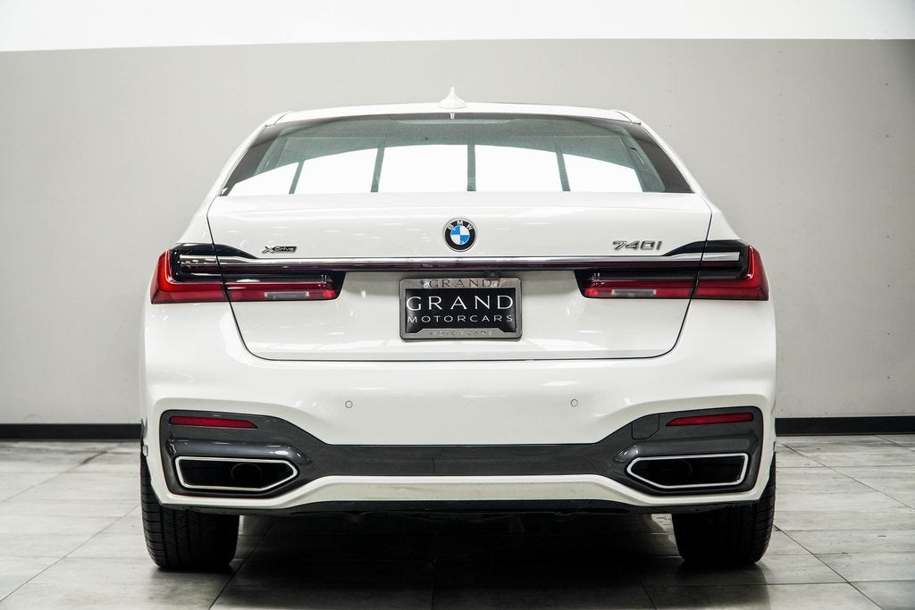 2021 BMW 7 Series 740i xDrive