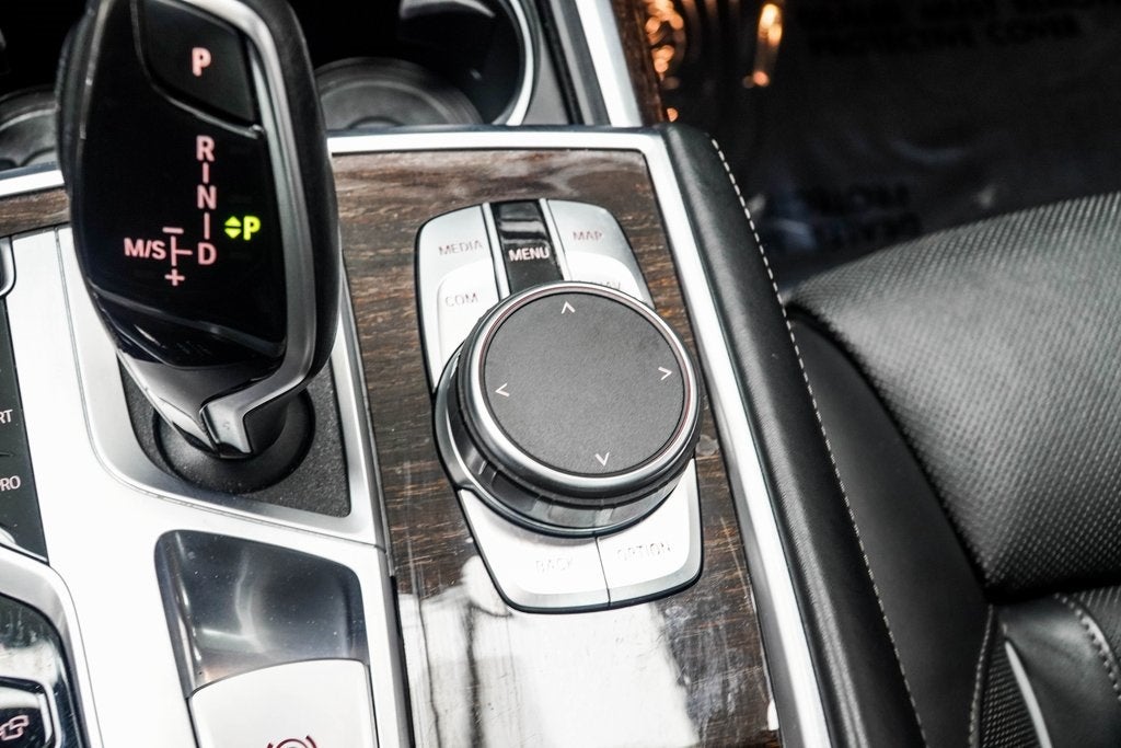 2021 BMW 7 Series 740i xDrive