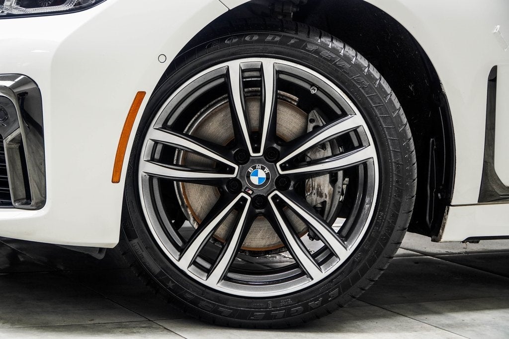 2021 BMW 7 Series 740i xDrive