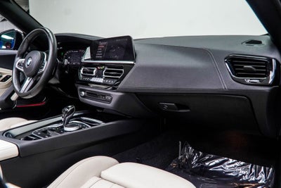 2024 BMW Z4 sDrive M40i