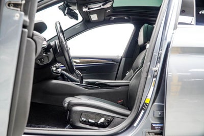 2019 BMW 5 Series 530i xDrive