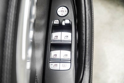 2022 BMW M8 Competition